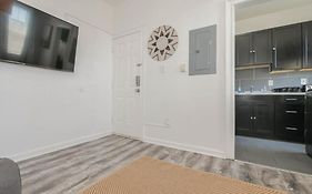 Atlantic Suite By The Boardwalk 3a Vacation Rental Atlantic City United States Of America
